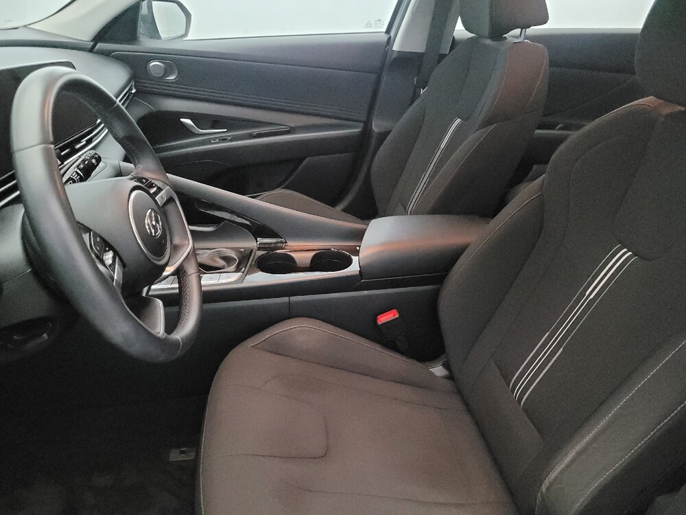 2023 Hyundai Elantra in Pittsburgh, PA 15237 - 18103690 17