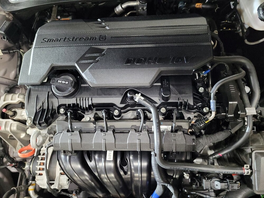 2023 Hyundai Elantra in Pittsburgh, PA 15237 - 18103690 30