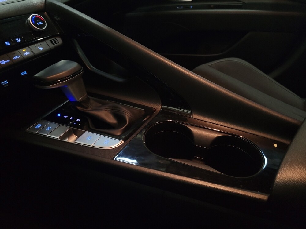 2023 Hyundai Elantra in Pittsburgh, PA 15237 - 18103690 26