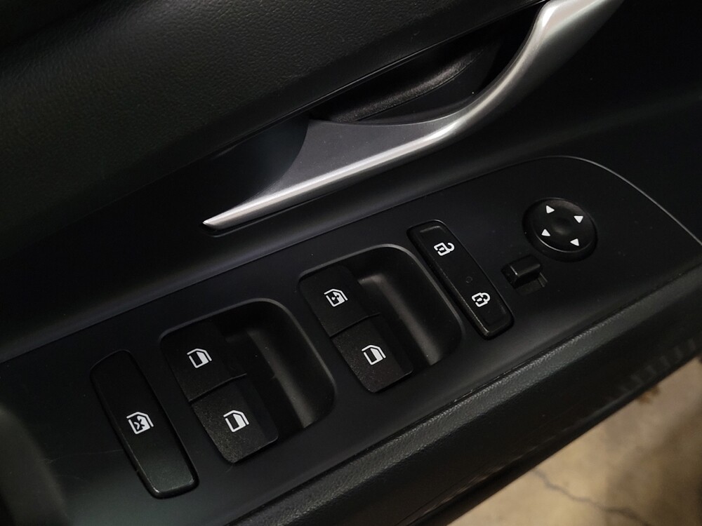 2023 Hyundai Elantra in Pittsburgh, PA 15237 - 18103690 27