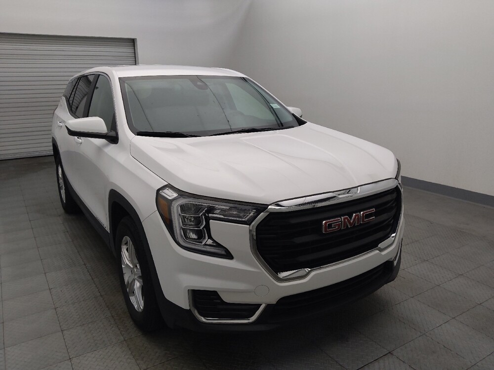 2024 GMC Terrain in Houston, TX 77034 - 18103702 14