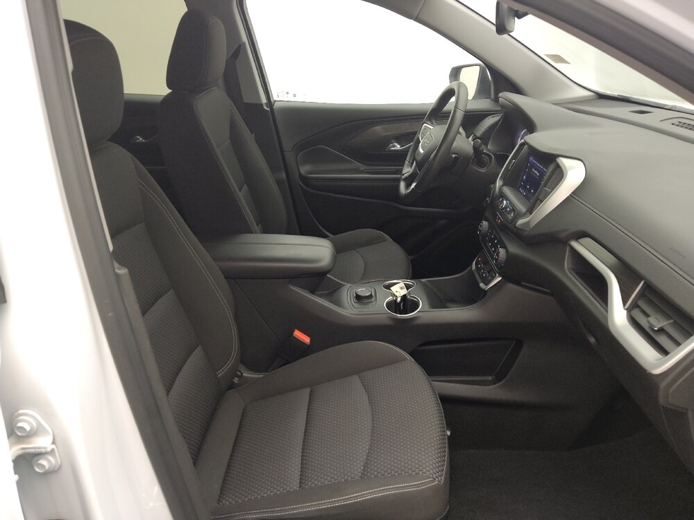 2024 GMC Terrain in Houston, TX 77034 - 18103702 21