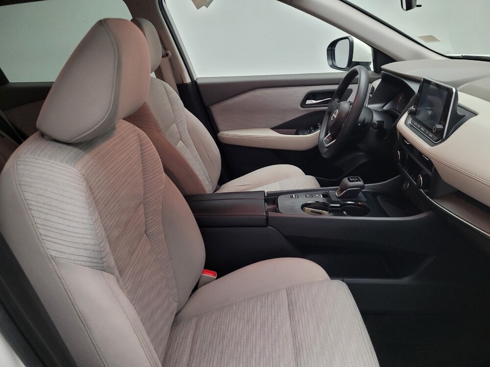 2023 Nissan Rogue in Downey, CA 90241 - 18103704 21