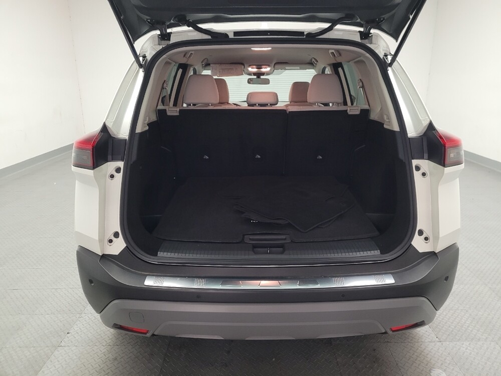 2023 Nissan Rogue in Downey, CA 90241 - 18103704 29