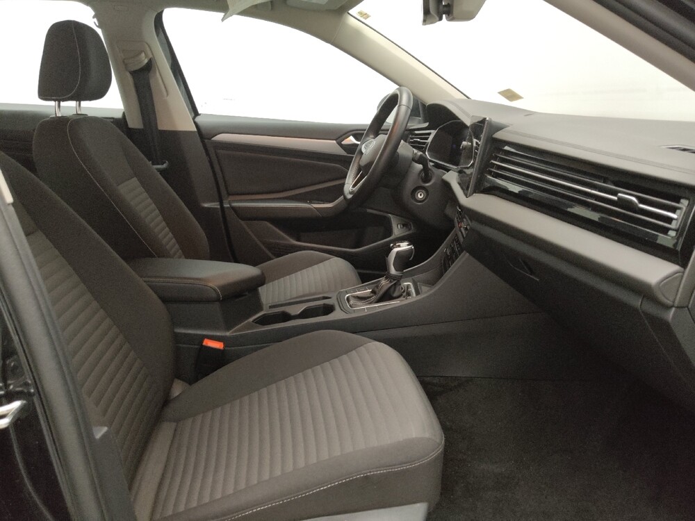 2025 Volkswagen Jetta in Arlington, TX 76011 - 18103709 21