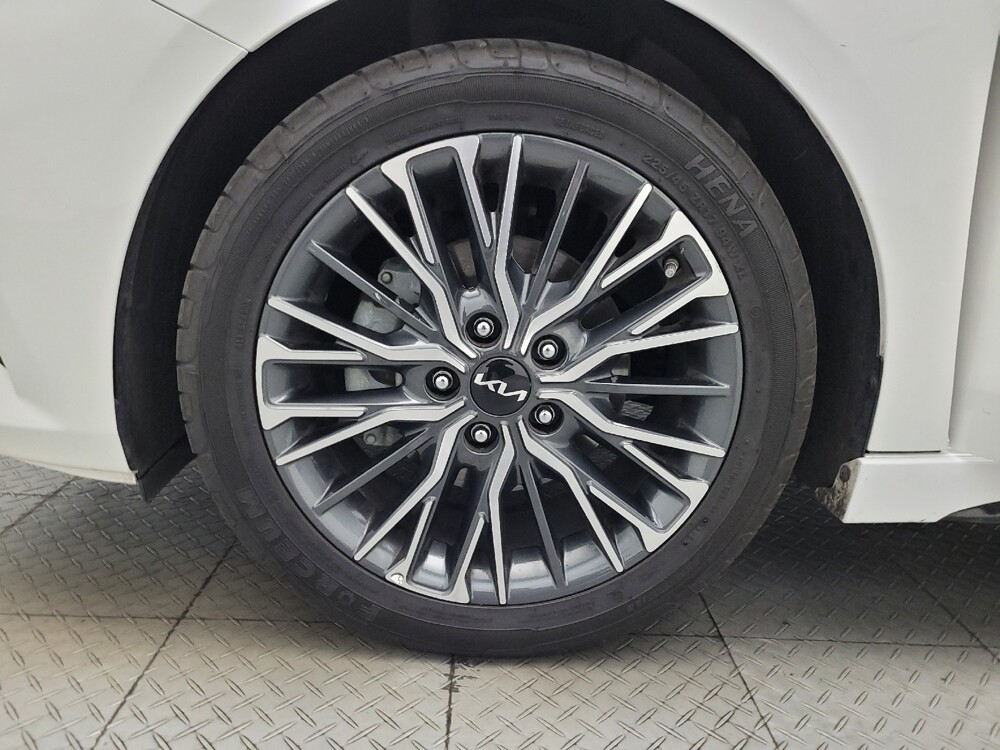 2023 Kia Forte in Mesa, AZ 85210 - 18103710 31