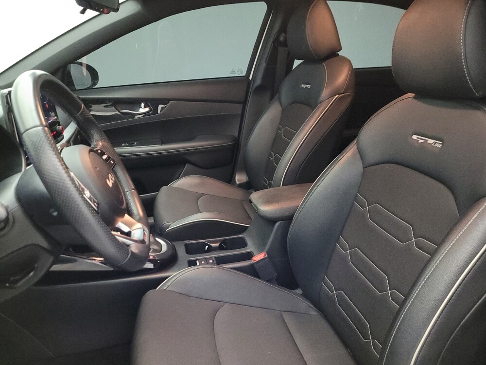 2023 Kia Forte in Mesa, AZ 85210 - 18103710 17