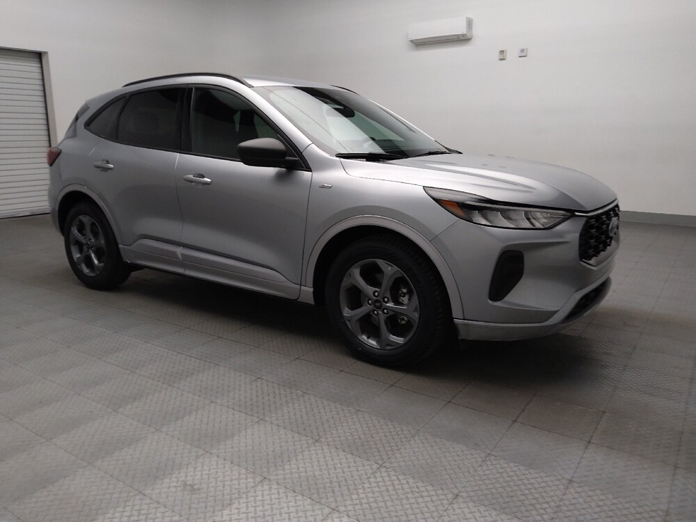 2023 Ford Escape in Fort Worth, TX 76116 - 18103712 13