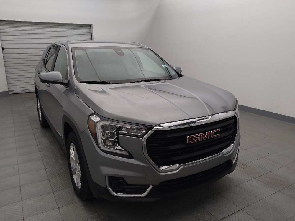 2024 GMC Terrain in Houston, TX 77074 - 18103715 14