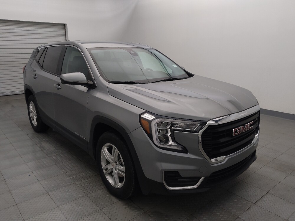 2024 GMC Terrain in Houston, TX 77074 - 18103715 13