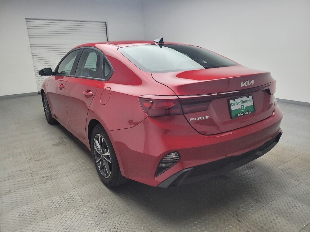 2024 Kia Forte in Grand Rapids, MI 49508 - 18103717 5