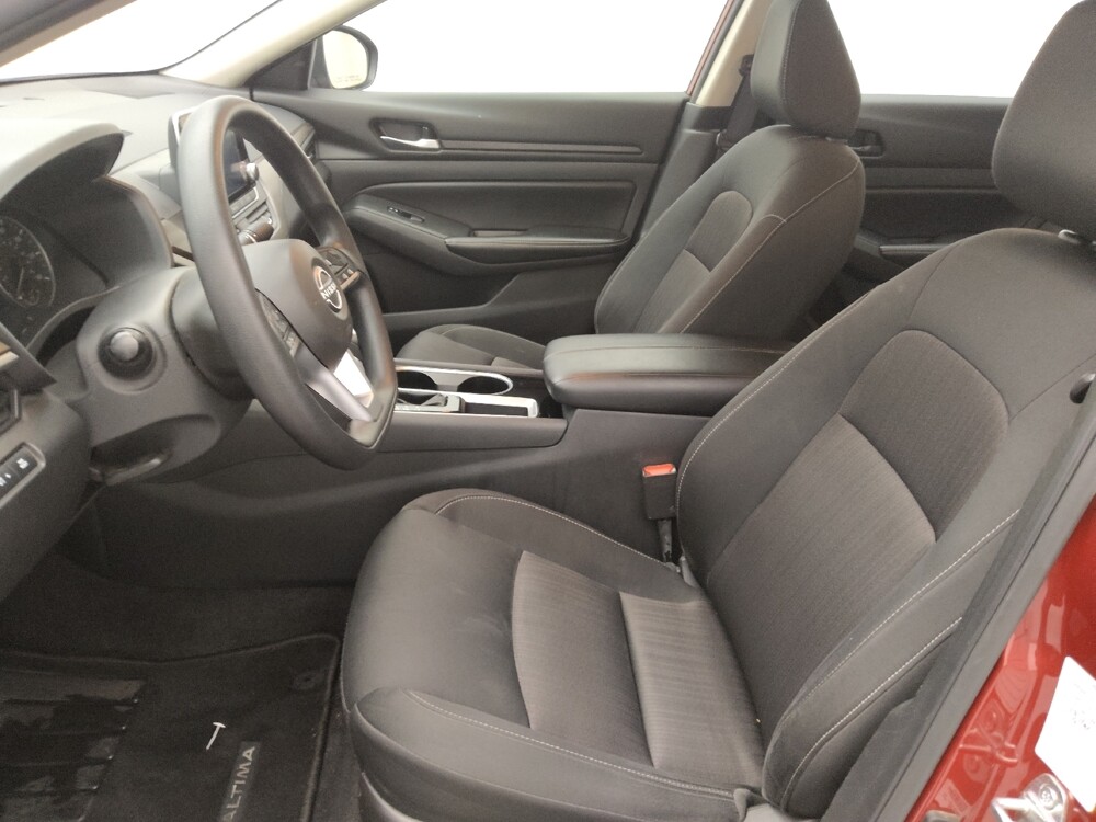 2024 Nissan Altima in St. Louis, MO 63136 - 18103724 17