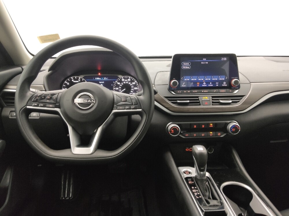 2024 Nissan Altima in St. Louis, MO 63136 - 18103724 22
