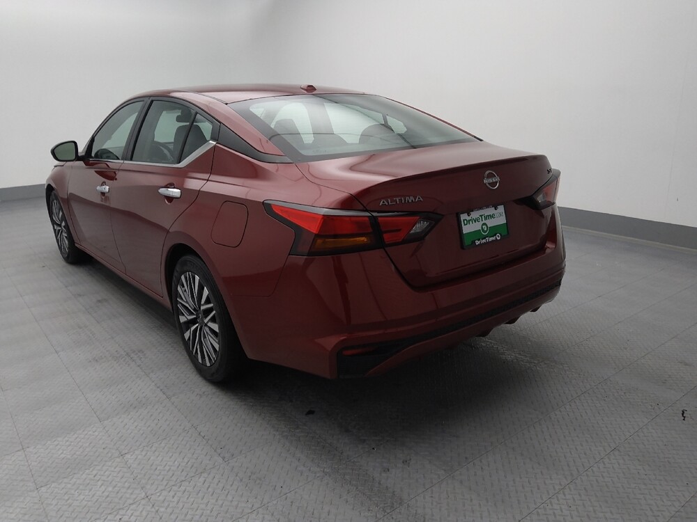 2024 Nissan Altima in St. Louis, MO 63136 - 18103724 5