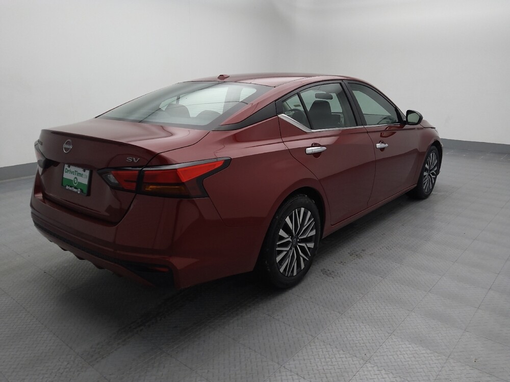 2024 Nissan Altima in St. Louis, MO 63136 - 18103724 9