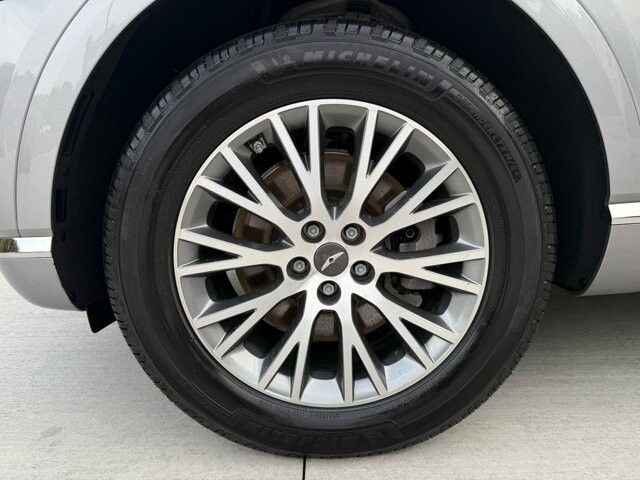 2024 Genesis GV80 in Knoxville, TN 37920 - 18103727 34