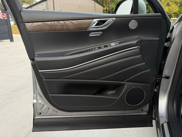 2024 Genesis GV80 in Knoxville, TN 37920 - 18103727 28