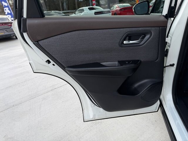 2023 Nissan Rogue in Knoxville, TN 37920 - 18103732 7