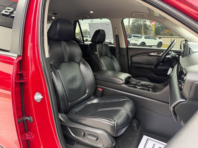 2023 Honda Pilot in Knoxville, TN 37920 - 18103733 26