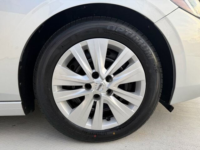 2023 Nissan Sentra in Knoxville, TN 37920 - 18103734 28