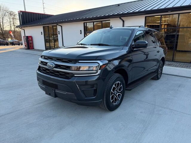 2024 Ford Expedition Max in Knoxville, TN 37920 - 18103735 5