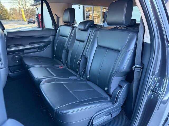 2024 Ford Expedition Max in Knoxville, TN 37920 - 18103735 16