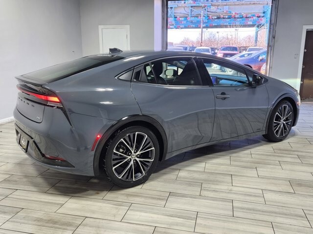 2023 Toyota Prius in Cinnaminson, NJ 08077 - 18103737 5