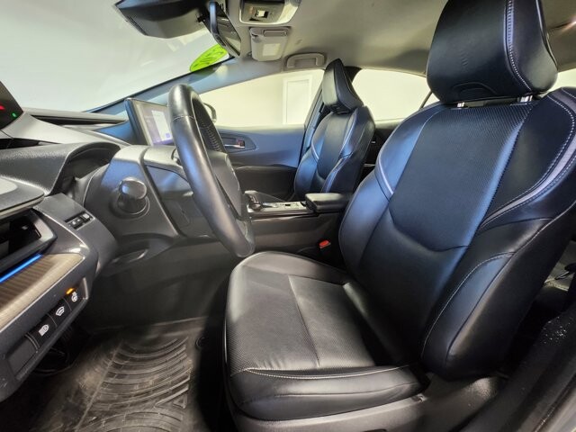 2023 Toyota Prius in Cinnaminson, NJ 08077 - 18103737 12