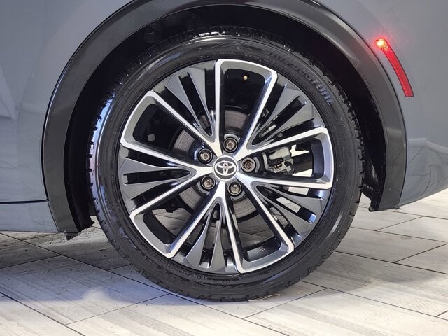 2023 Toyota Prius in Cinnaminson, NJ 08077 - 18103737 9