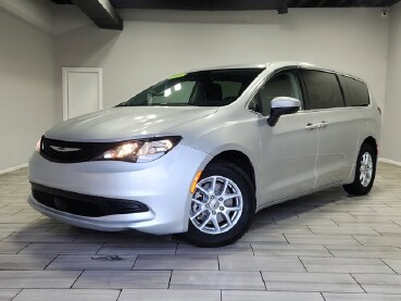 2023 Chrysler Voyager in Cinnaminson, NJ 08077