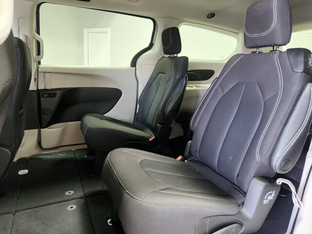 2023 Chrysler Voyager in Cinnaminson, NJ 08077 - 18103740 12
