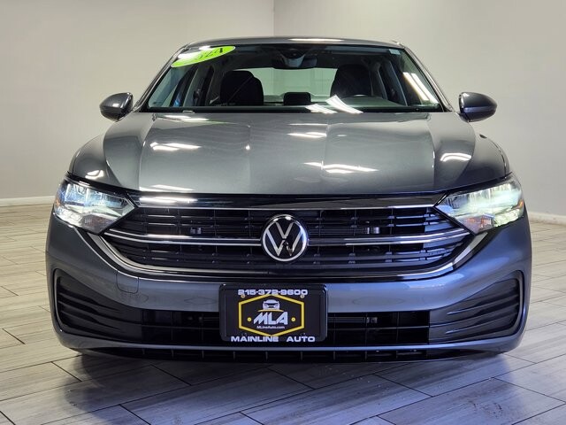 2024 Volkswagen Jetta in Cinnaminson, NJ 08077 - 18103741 8
