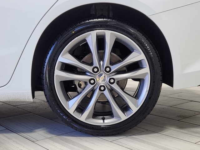 2023 Chevrolet Malibu in Cinnaminson, NJ 08077 - 18103746 9