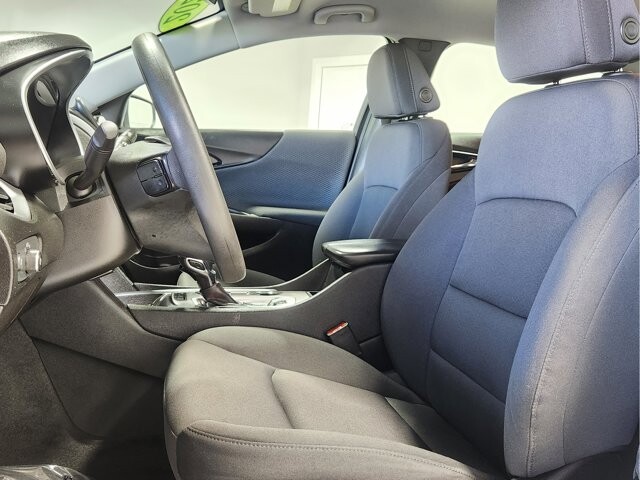 2023 Chevrolet Malibu in Cinnaminson, NJ 08077 - 18103746 11