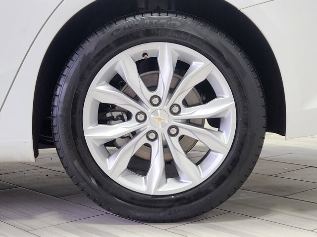 2024 Chevrolet Malibu in Cinnaminson, NJ 08077 - 18103753 9