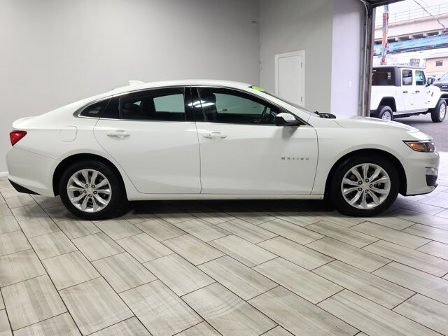2024 Chevrolet Malibu in Cinnaminson, NJ 08077 - 18103753 6