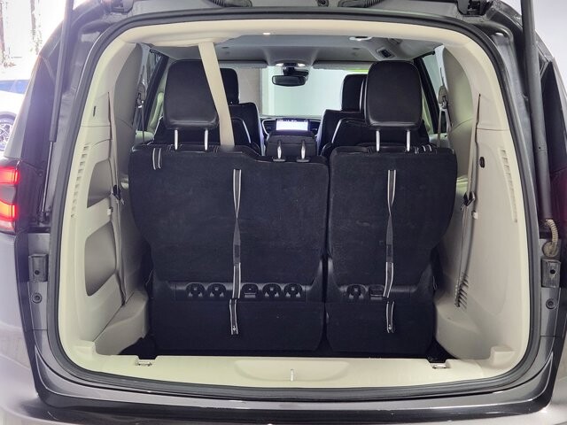 2023 Chrysler Pacifica in Cinnaminson, NJ 08077 - 18103756 14