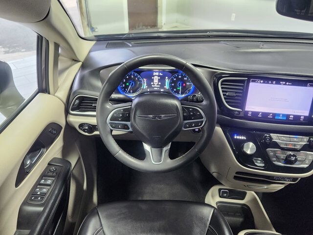 2023 Chrysler Pacifica in Cinnaminson, NJ 08077 - 18103756 16