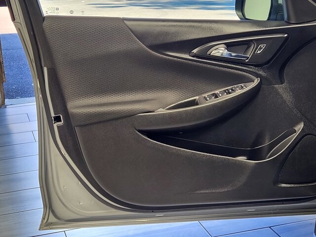 2023 Chevrolet Malibu in Cinnaminson, NJ 08077 - 18103760 10