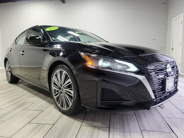 2023 Nissan Altima in Cinnaminson, NJ 08077 - 18103766 7