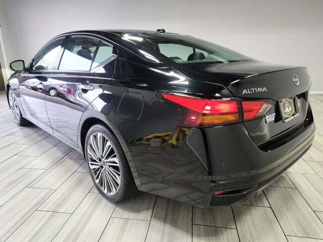 2023 Nissan Altima in Cinnaminson, NJ 08077 - 18103766 3