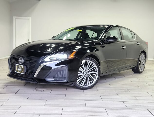 2023 Nissan Altima in Cinnaminson, NJ 08077 - 18103766