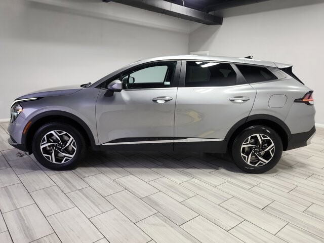 2023 Kia Sportage in Cinnaminson, NJ 08077 - 18103773 2