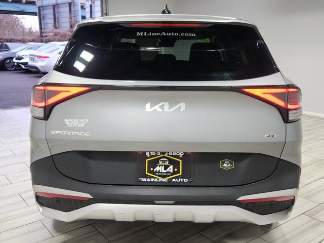2023 Kia Sportage in Cinnaminson, NJ 08077 - 18103773 4