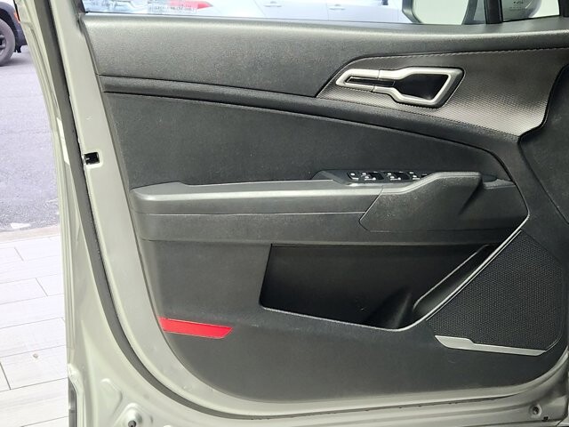 2023 Kia Sportage in Cinnaminson, NJ 08077 - 18103773 10