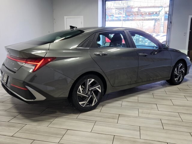 2024 Hyundai Elantra in Cinnaminson, NJ 08077 - 18103778 5