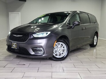 2023 Chrysler Pacifica in Cinnaminson, NJ 08077