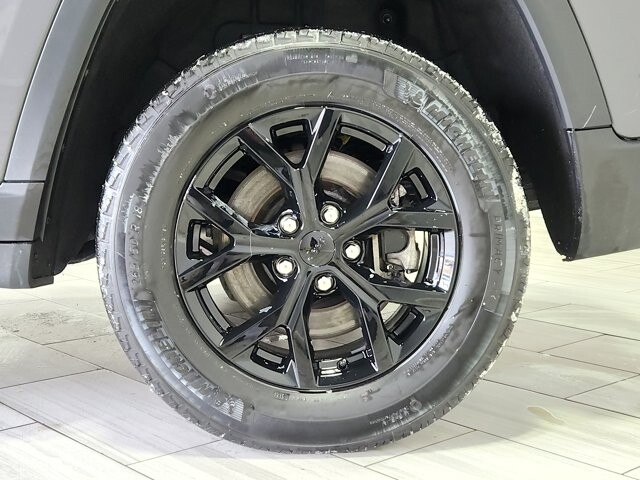 2024 Jeep Grand Cherokee L in Cinnaminson, NJ 08077 - 18103784 9