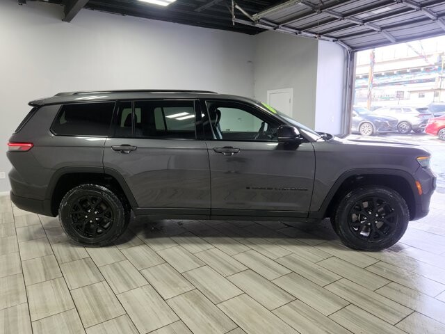 2024 Jeep Grand Cherokee L in Cinnaminson, NJ 08077 - 18103784 6