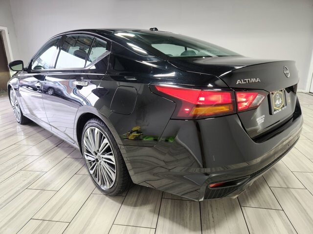 2023 Nissan Altima in Cinnaminson, NJ 08077 - 18103790 3